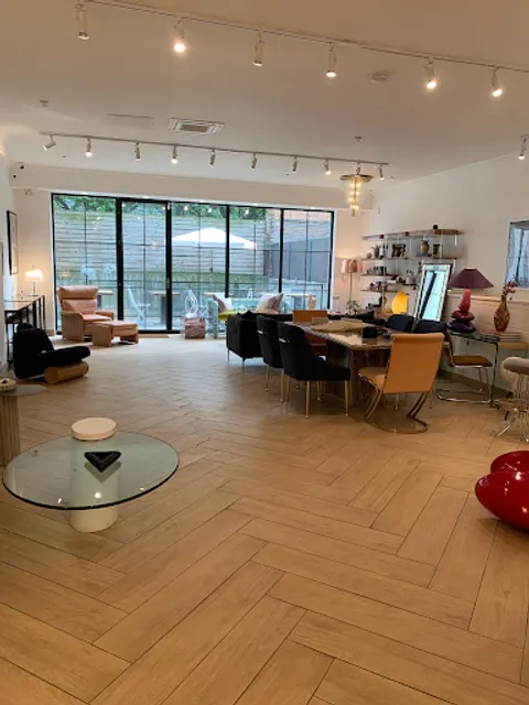 designers collab coffee & bar