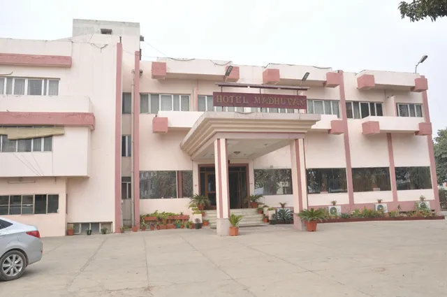Hotel Madhuvan