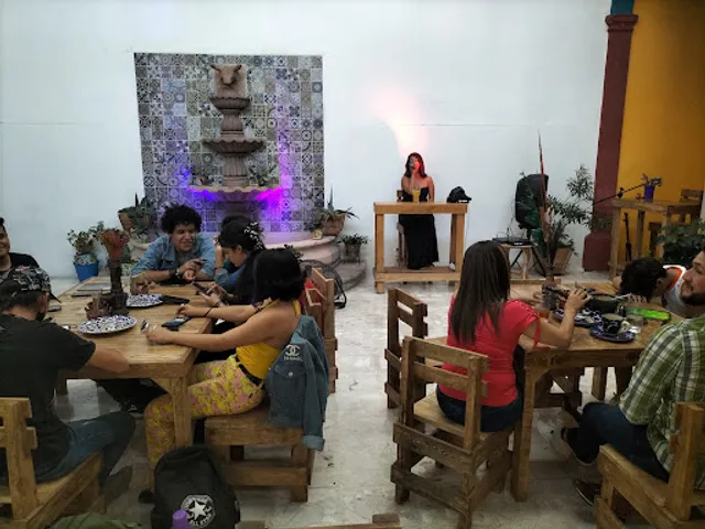 Ensamble Mezcalería-Restaurant