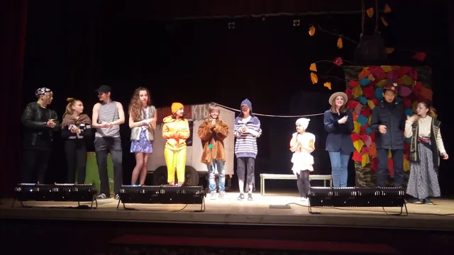 Dk Tsentr Molodezhi "Luch"