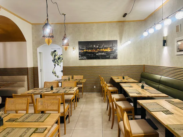 Charm Thai Restaurant