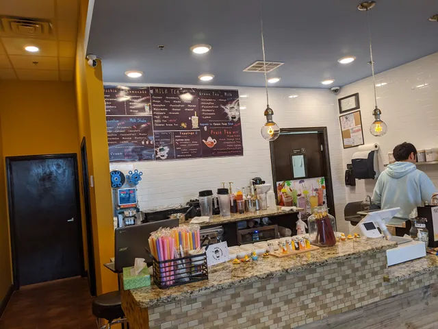 BOBA house by Charlie Jr.