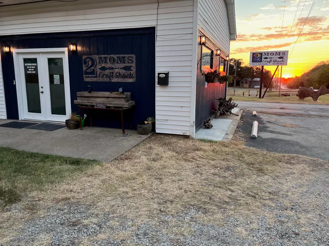 2 Moms Craft Shack HQ