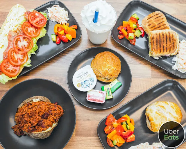 Chrystal's/Pastalavista