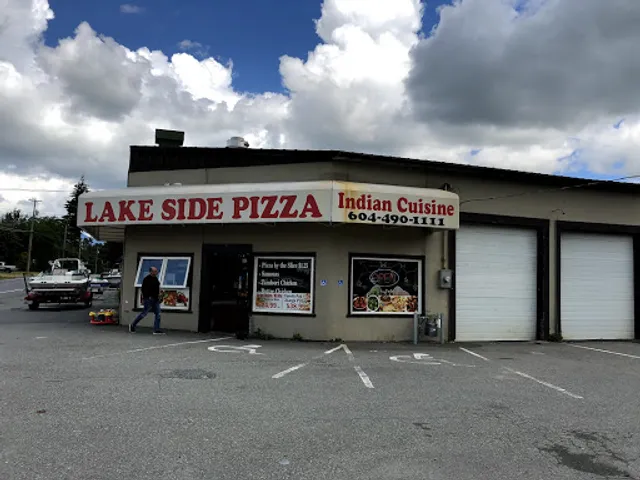 Lake Side Pizza