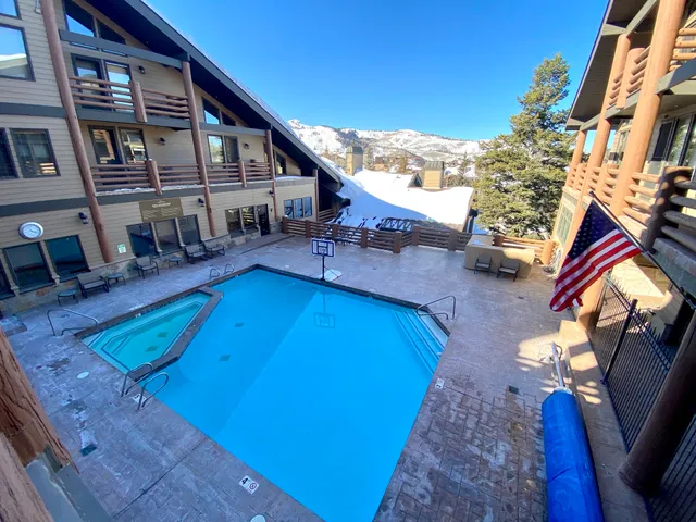 Deer Valley Club Private Residences
