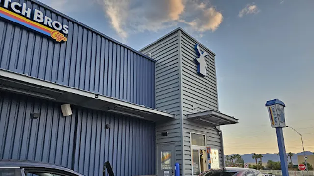 Dutch Bros Coffee