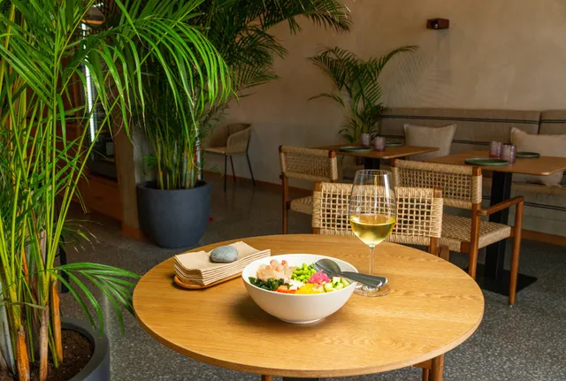 Palm Spot Restaurant