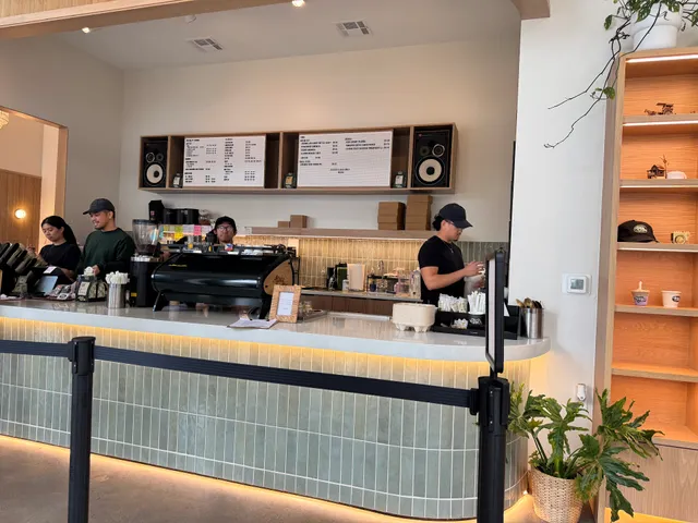 Ayala Coffee: Specialty Coffee & Cafe