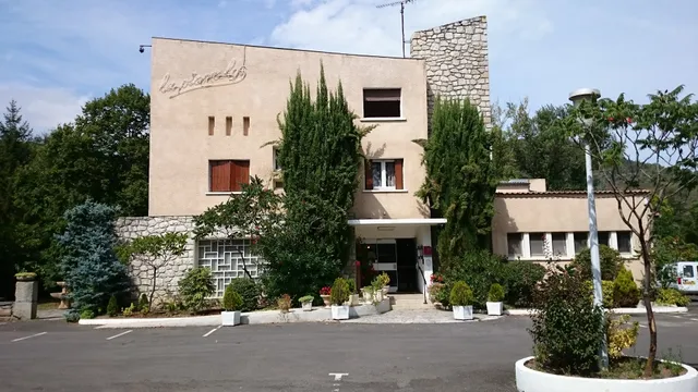 Hôtel la Pierre Lys