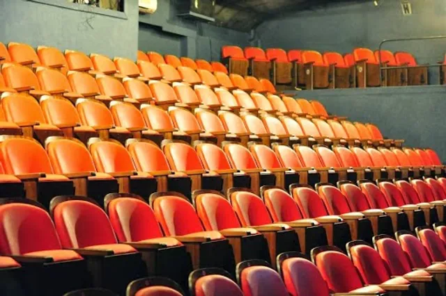 Lala Schneider Theater