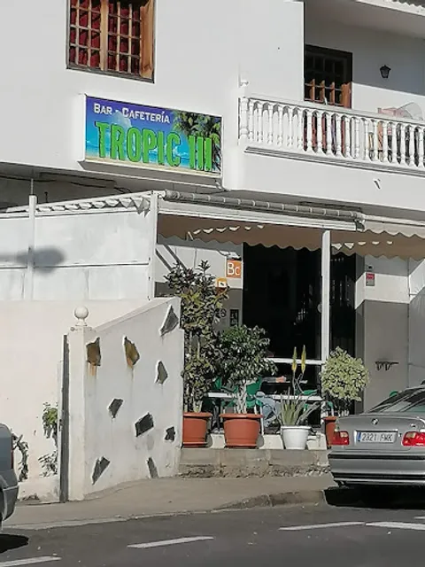 Bar Cafetería Tropic III