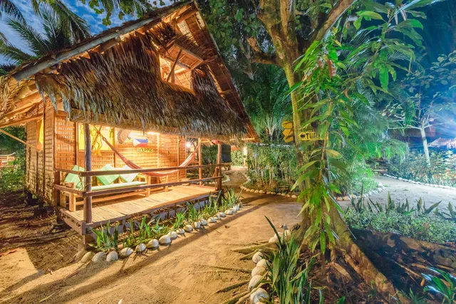 Driftwood Village Resort, Sipalay