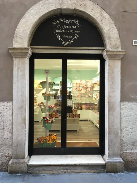 Confetteria Giulietta e Romeo