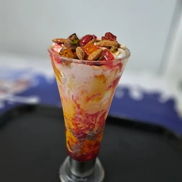 Lassi day cafe and burgerpav