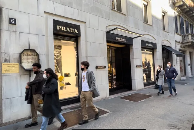 Prada Milan Montenapoleone Woman