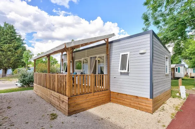 Camping Paris Est (Euro Camp)