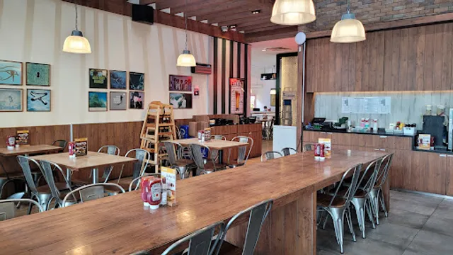 Buddy Hoagies Steak & Grill Restaurant (AMK Djitsun Mall)