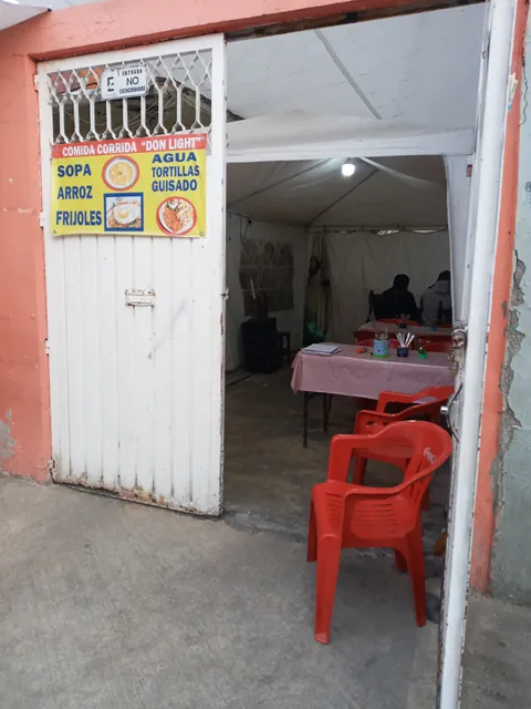 Comida corrida Don Light