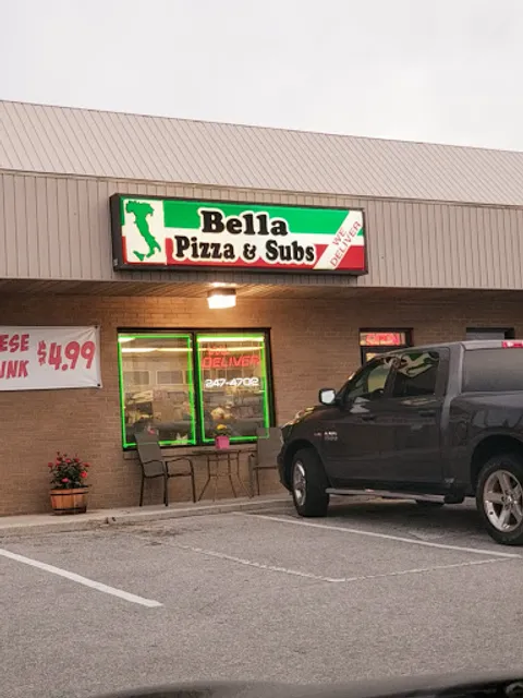 Bella Pizza & Subs