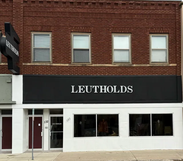 Leutholds Mens Ladies Fine Apparel