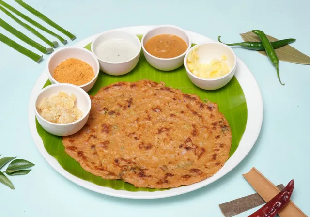 Dwarka, goodness of traditional veg food