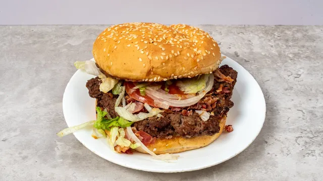 Bruchi's Cheesesteaks & Burgers