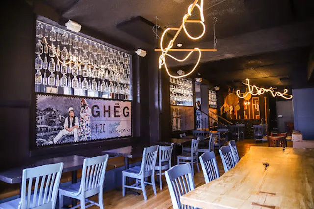 Töska Restaurant & Brewery