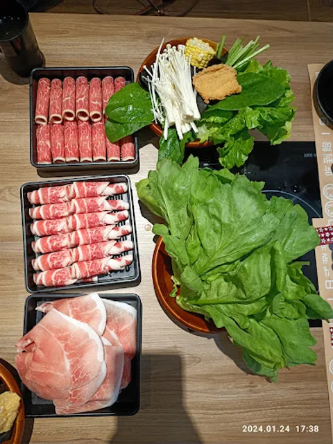 丸圈圈吃到飽日式涮涮鍋