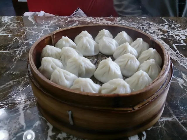 Bainian Mingdian Nanxiang Xiaolong