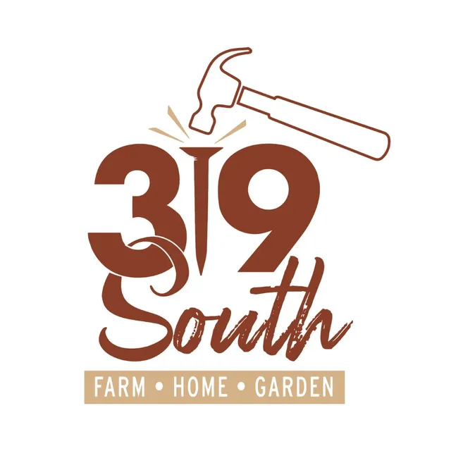 319 South Farm, Home and Garden Center