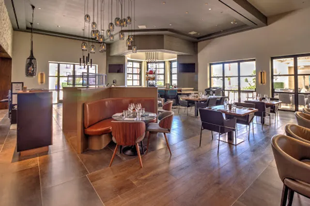 Henry's Coastal Cuisine