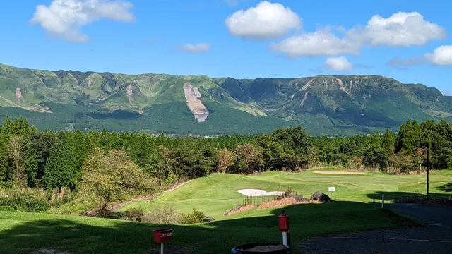 Kosugi Resort Aso Highland Golf Course