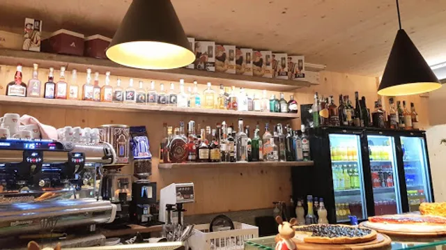 St. André Cafè Restaurant