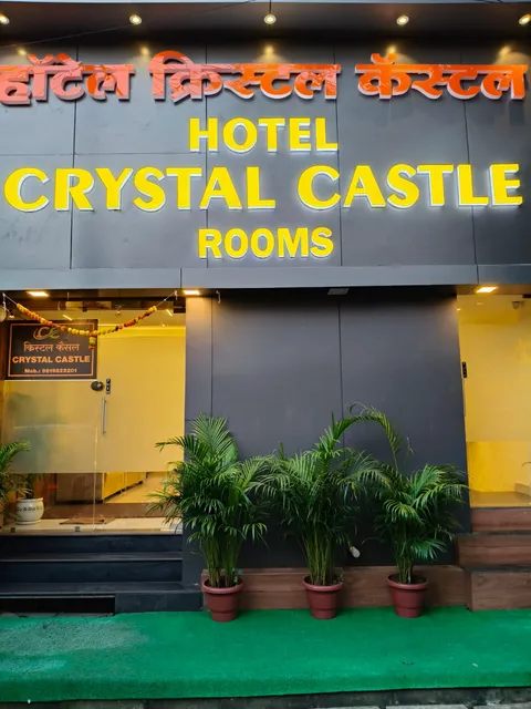Hotel Crystal Castle