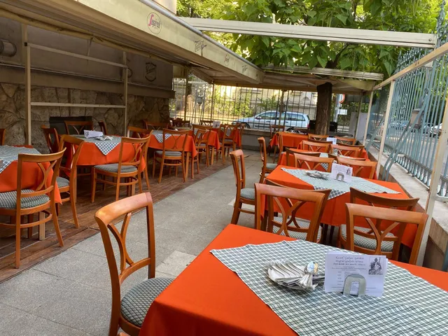 Bográcsgulyás terasz / Kessel Gulyás Garden