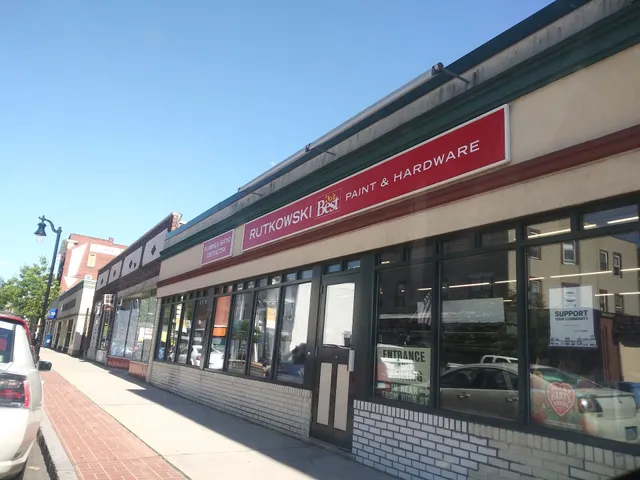 Compare Foods of New Britain