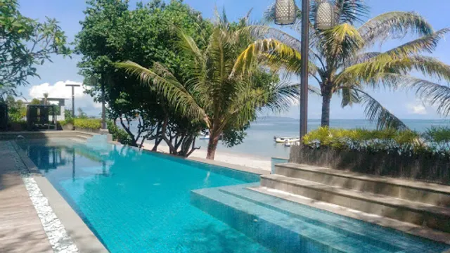 Rumah Makan Sereniti