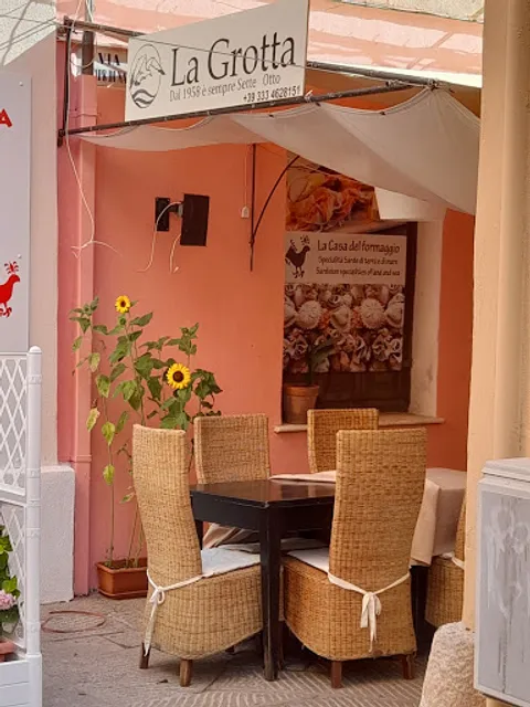 Trattoria La Grotta Dal 1958