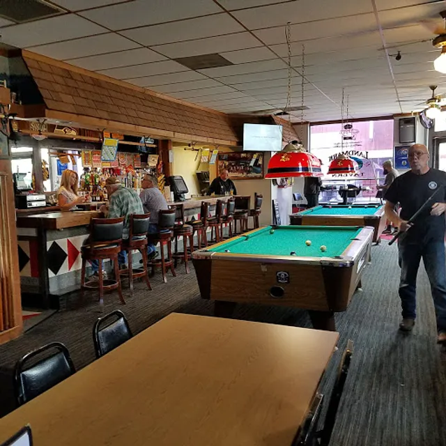 Landmark Tavern