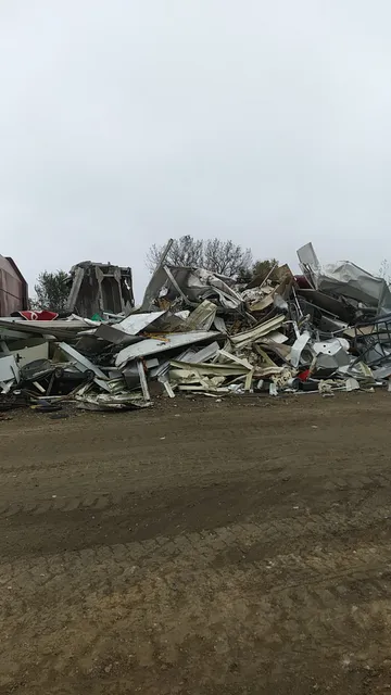 Twelfth & Haskell Bargain Center
