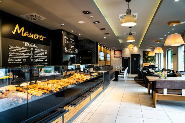 Cafe & Bäckerei Mauerer - Karlsfeld