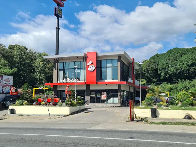 Jollibee Rosario