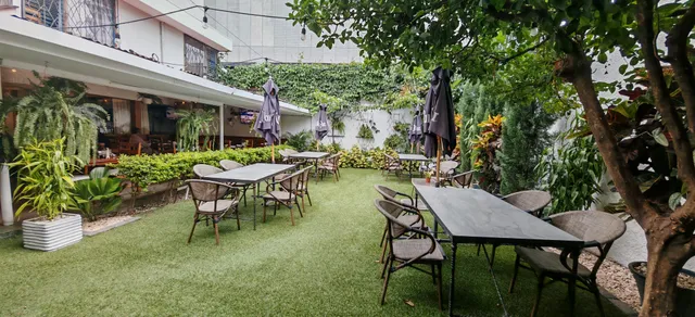 El Novillo Alegre Sabana