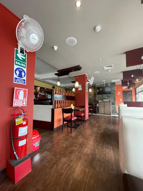 Joy's Chicharronería