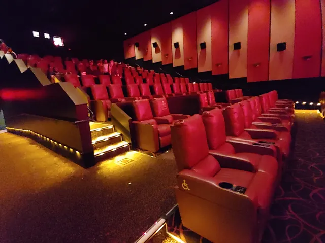 AMC Plymouth Meeting Mall 12