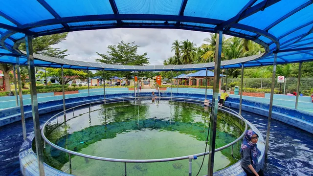 Sungai Gersik Hot Spring