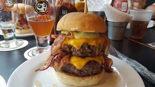Tausttus Burger | Barueri