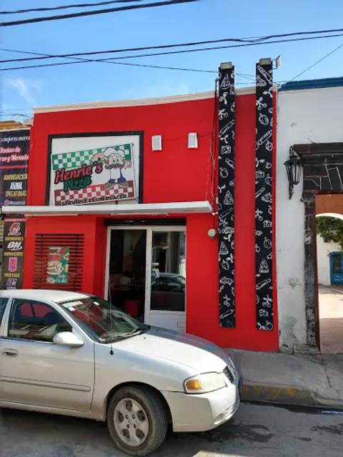 Henrie's Pizza