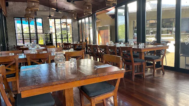 Bali Hai Cafe & Restaurant